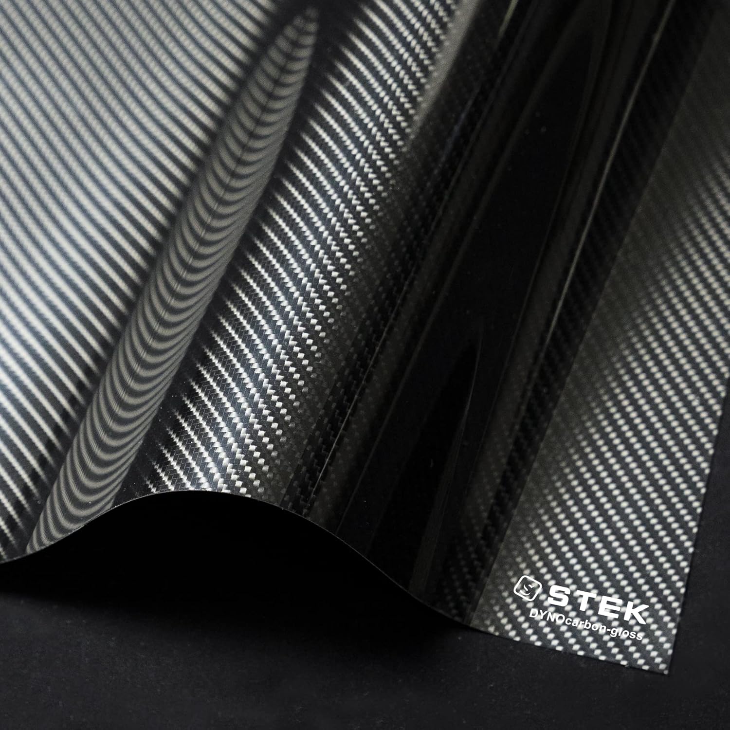 DYNOcarbon-gloss